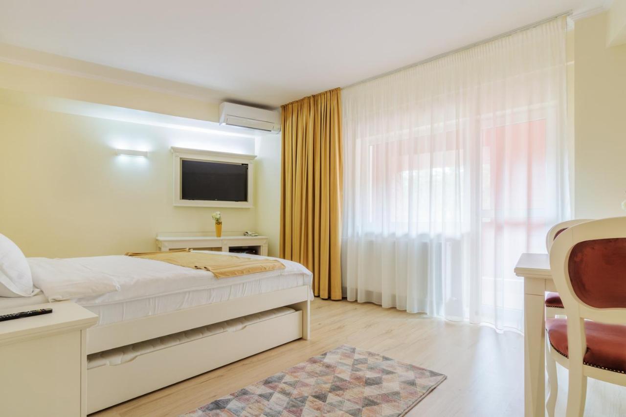 Hotel Central - Băile Olăneşti Zewnętrze zdjęcie