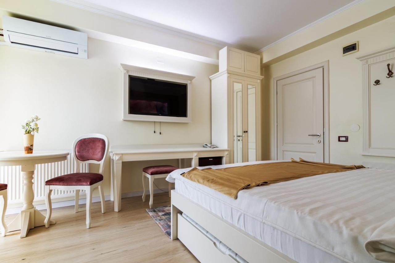 Hotel Central - Băile Olăneşti Zewnętrze zdjęcie